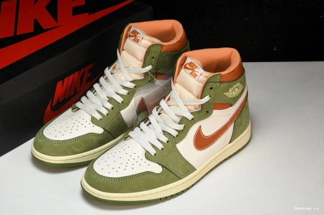 1 Jordan High  FB9934-300 “Celadon”  OG Air 0706